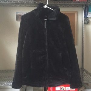 32 Heat zip-up sweater